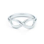 anello infinity € 150,00 Tiffany & Co.